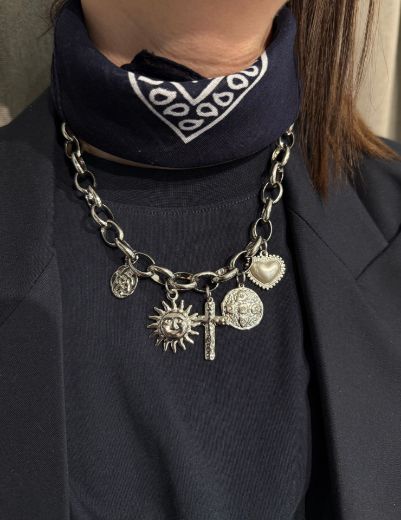 Immagine di COLLANA CHARMS