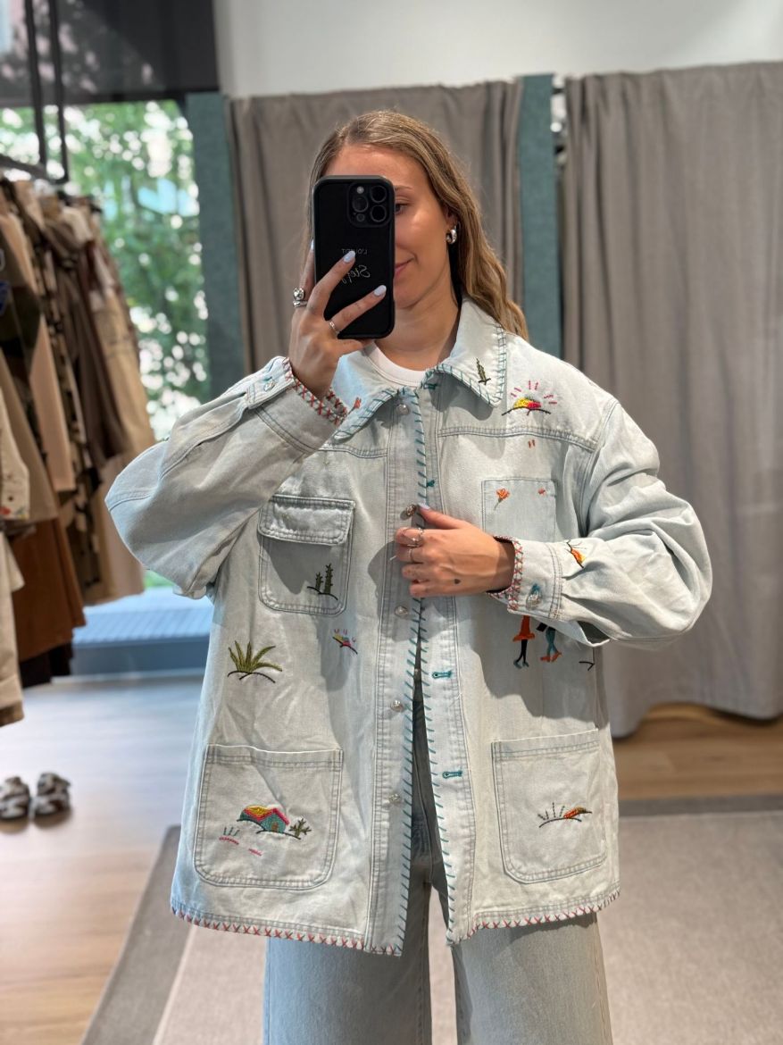 Immagine di GIACCA JEANS RICAMI