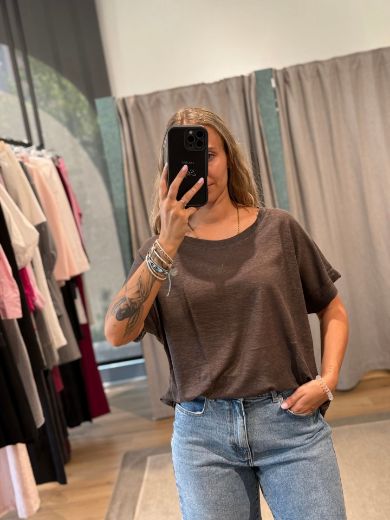 Immagine di T-SHIRT 100% LINO - Disponibile in VERDE, BORDEAUX, BLU, BIANCO, NERO, MARRONE, TESTA DI MORO, SABBIA