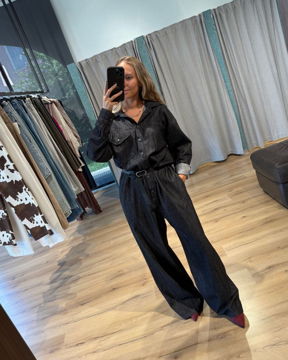 Immagine di TUTA JEANS CON CINTURA