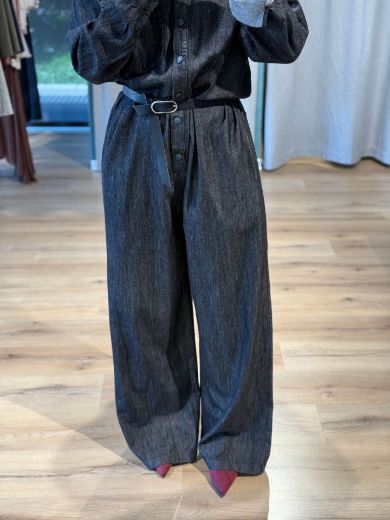 Immagine di TUTA JEANS CON CINTURA