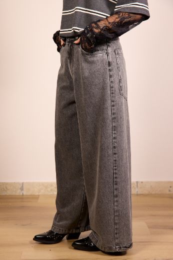 Immagine di JEANS NERO SLAVATO
