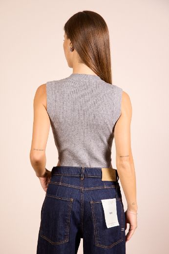 Immagine di BODY IN MAGLIA SCOLLO A V