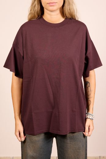 Immagine di T-SHIRT BASIC OVER - Disponibile in VERDE SCURO, VINO, MORO, GRIGIO SCURO, BIANCO, VERDE, NERO, MARRONE, BORDEAUX