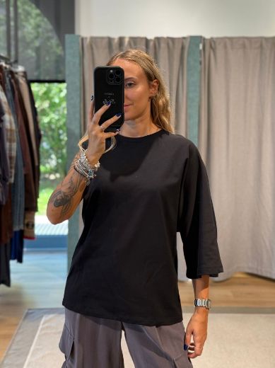 Immagine di T-SHIRT ASIMMETRICA