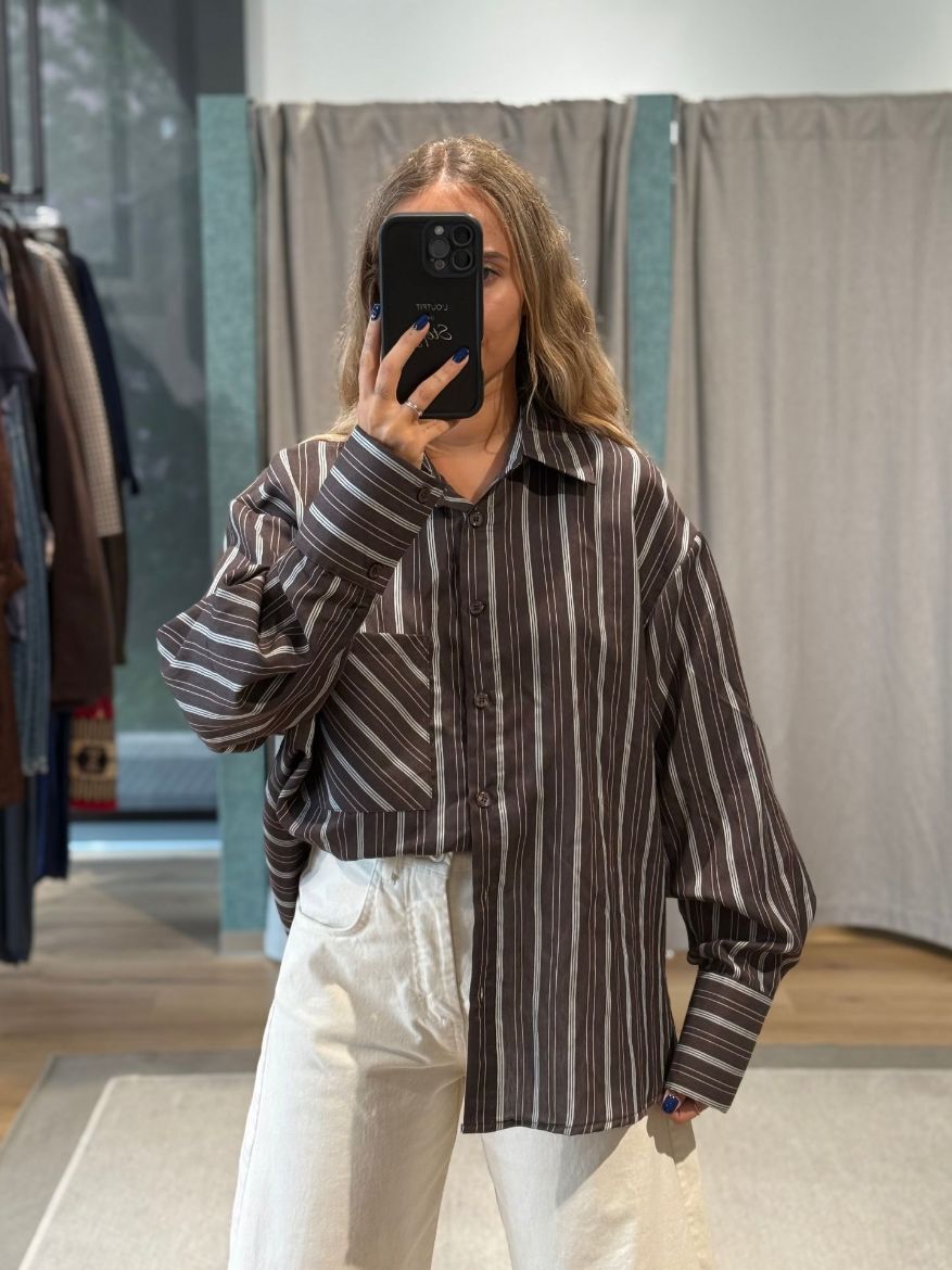 Immagine di CAMICIA A RIGHE MORO