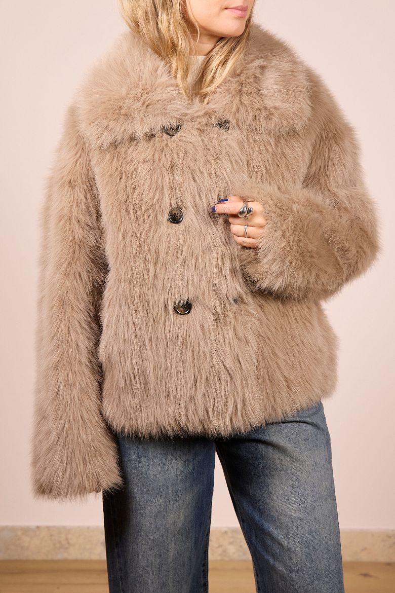 Immagine di PELLICCIA DOPPIOPETTO