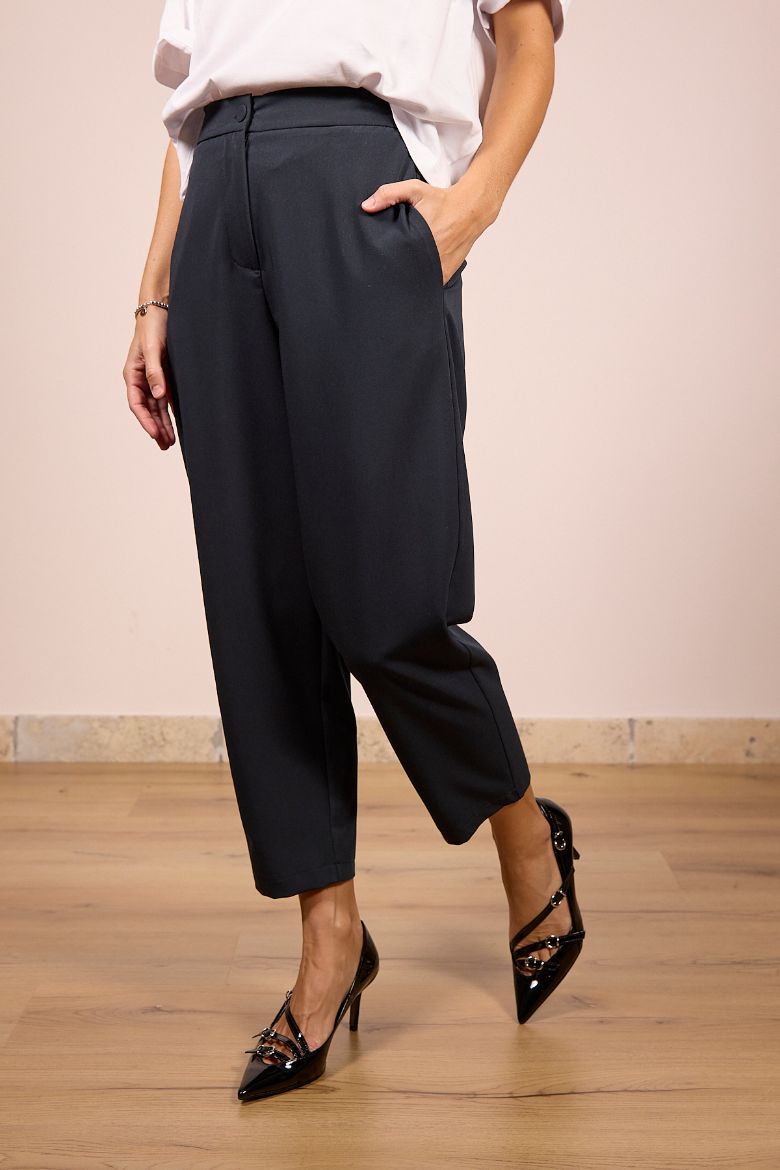 Immagine di PANTALONE CHINO - Disponibile in NERO, GRIGIO, BLU