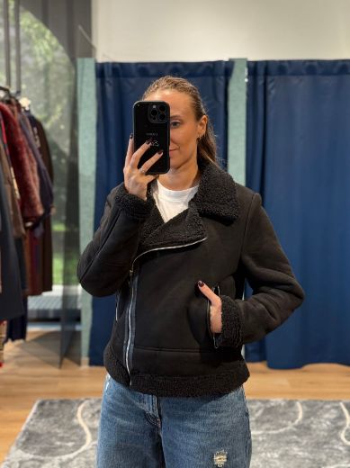 Immagine di MONTONE NERO