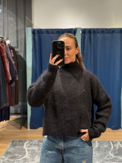 Immagine di MAGLIONE MISTO MOHAIR - Disponibile in NERO, MARRONE, ROSSO