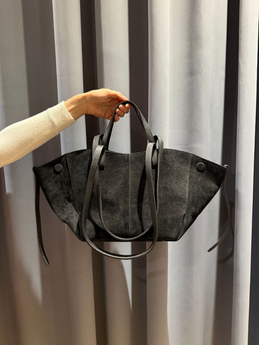 Immagine di SHOPPER MEDIA SCAMOSCIATA