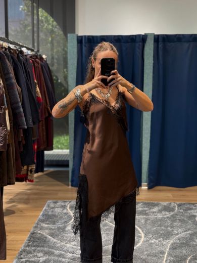 Immagine di ABITO PIZZO - Disponibile in MARRONE, NERO