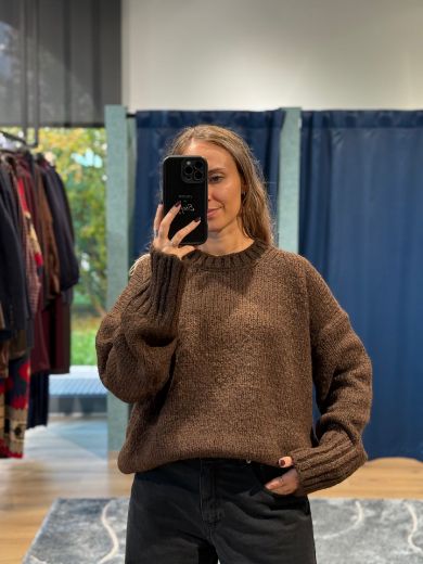 Immagine di MAGLIONE COMFY - Disponibile in VIOLA, VERDE BOTTIGLIA, SENAPE, MARRONE, GRIGIO ANTRACITE, ARANCIONE