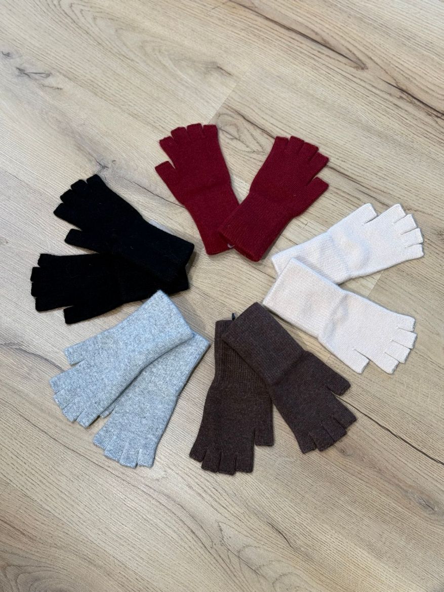 Immagine di GUANTI MEZZE DITA - Disponibile in NERO, MARRONE, GRIGIO, CREMA, BORDEAUX