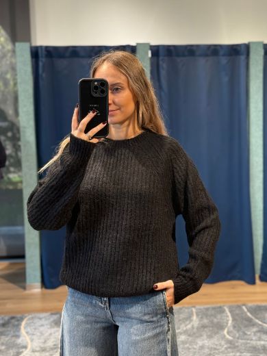 Immagine di MAGLIONE MOHAIR - Disponibile in NERO, CICLAMINO, AZZURRO, ANTRACITE