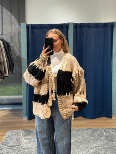 Immagine di CARDIGAN COURMAYER - Disponibile in NERO, MARRONE