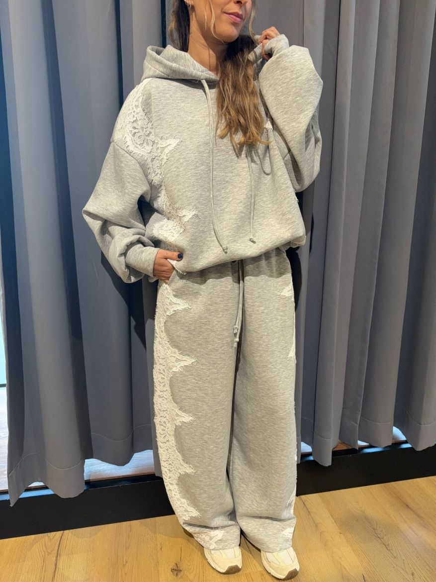 Immagine di PANTA TUTA PIZZO