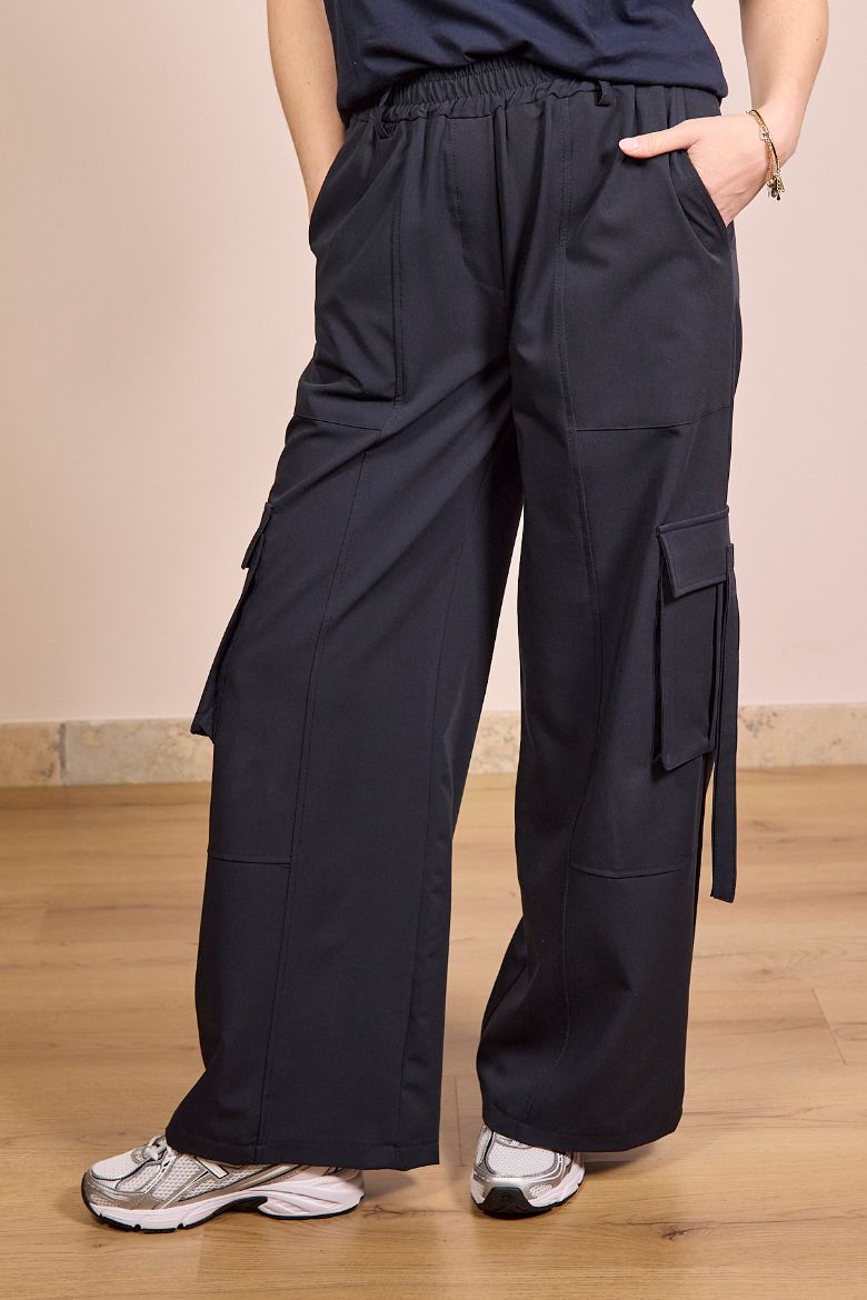 Immagine di PANTALONE TASCONI - Disponibile in BLU, SABBIA