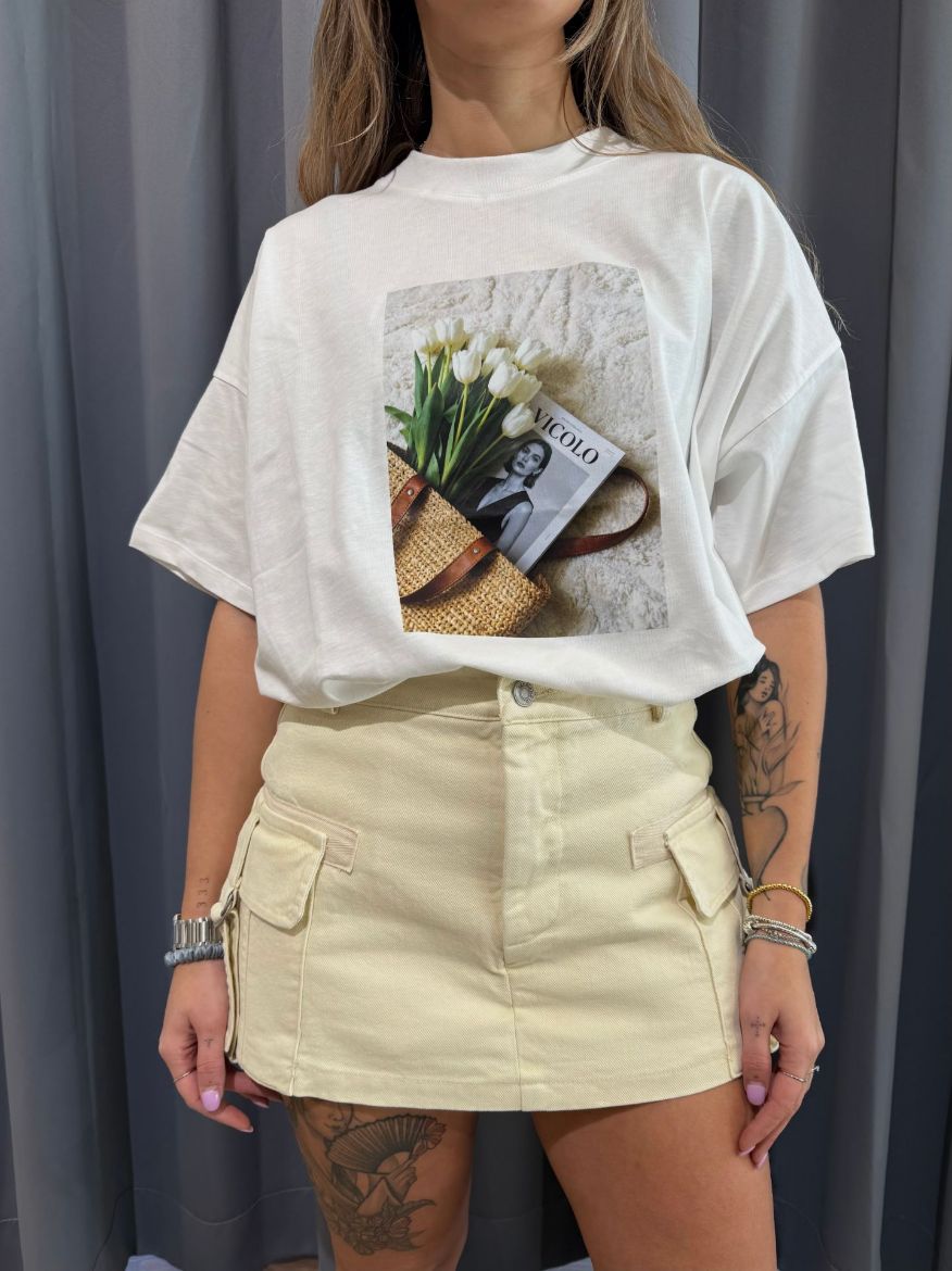 Immagine di T-SHIRT TULIPS
