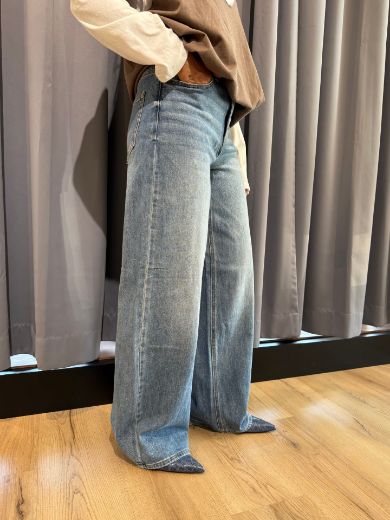 Immagine di JEANS VERA