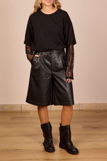 Immagine di BERMUDA SIMILPELLE